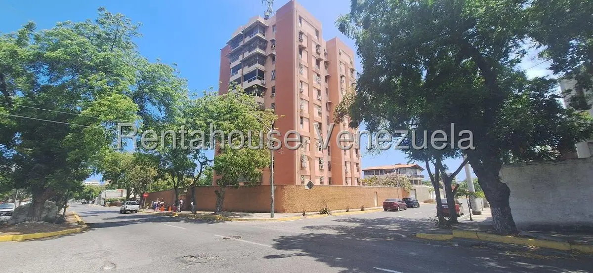 Comercial (Oficina) en Alquiler en Palmar Este, Vargas - 20