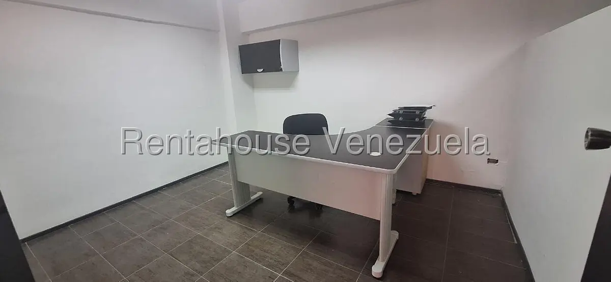 Comercial (Oficina) en Alquiler en Palmar Este, Vargas - 6