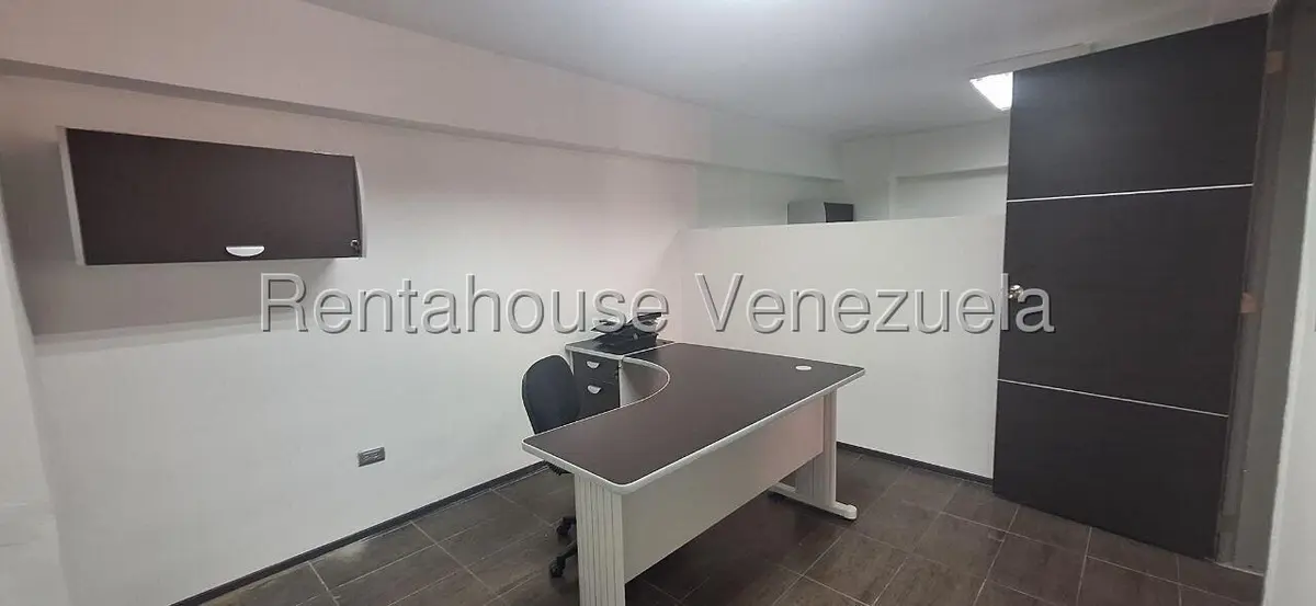 Comercial (Oficina) en Alquiler en Palmar Este, Vargas - 7