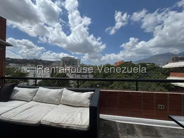 Apartamento (Duplex) en Venta en Los Naranjos de Las Mercedes, Distrito Metropolitano - 11