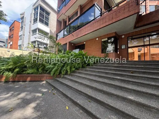 Apartamento (Duplex) en Venta en Los Naranjos de Las Mercedes, Distrito Metropolitano - 24