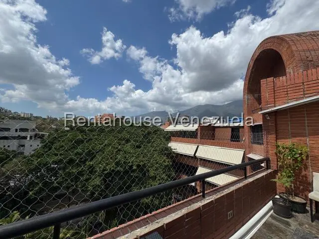 Apartamento (Duplex) en Venta en Los Naranjos de Las Mercedes, Distrito Metropolitano - 10