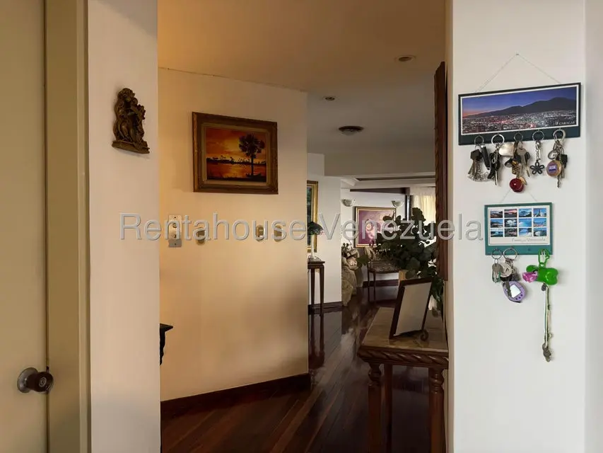 Apartamento (1 Nivel) en Venta en Los Naranjos del Cafetal, Distrito Metropolitano - 11