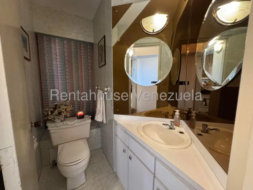 Apartamento (1 Nivel) en Venta en Los Naranjos del Cafetal, Distrito Metropolitano - 12