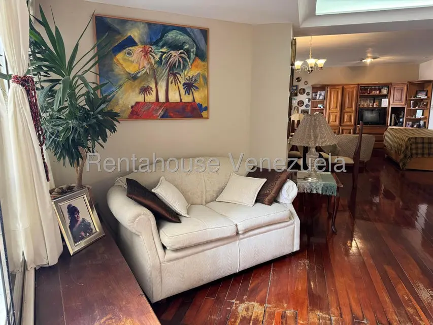 Apartamento (1 Nivel) en Venta en Los Naranjos del Cafetal, Distrito Metropolitano - 23