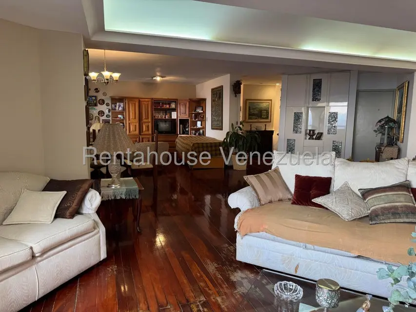 Apartamento (1 Nivel) en Venta en Los Naranjos del Cafetal, Distrito Metropolitano - 24