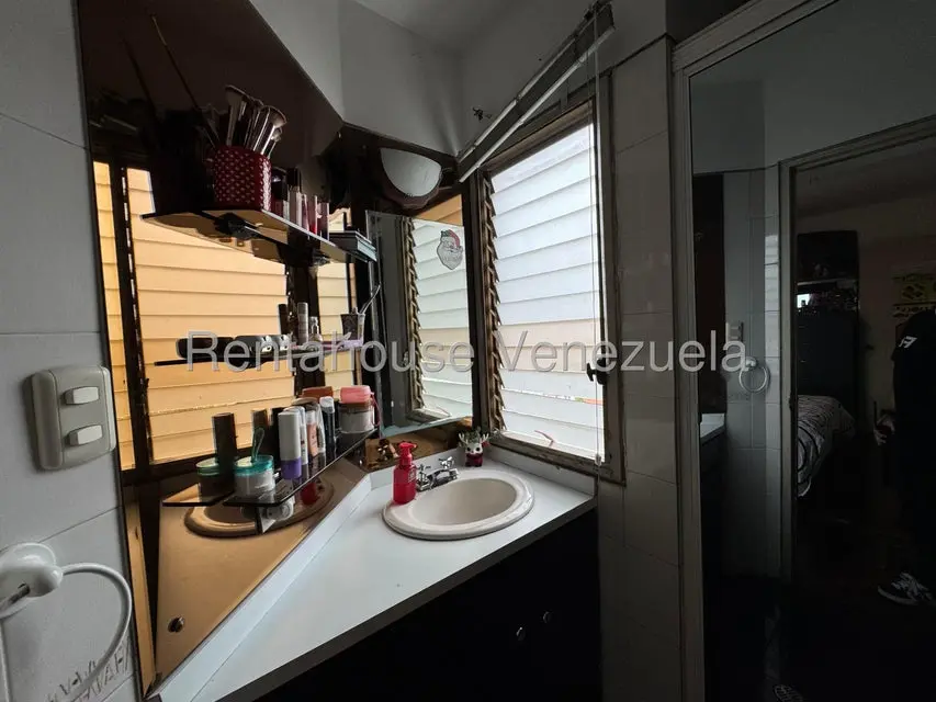 Apartamento (1 Nivel) en Venta en Los Naranjos del Cafetal, Distrito Metropolitano - 42