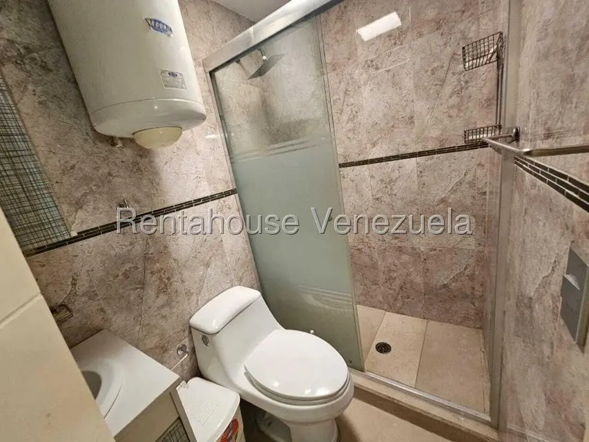 Casa (1 Nivel) en Alquiler en Centro, Falcon - 10