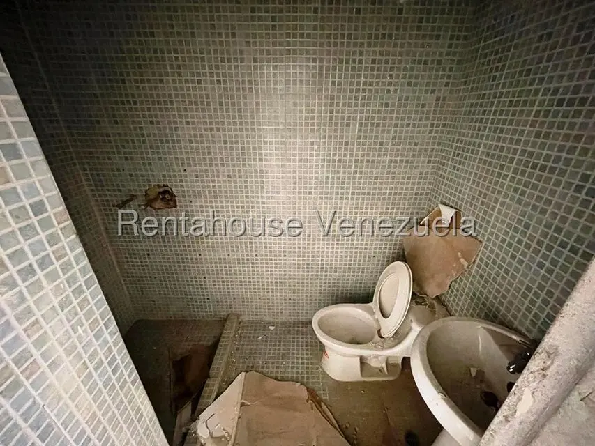 Apartamento (Penthouse) en Venta en Los Dos Caminos, Distrito Metropolitano - 44