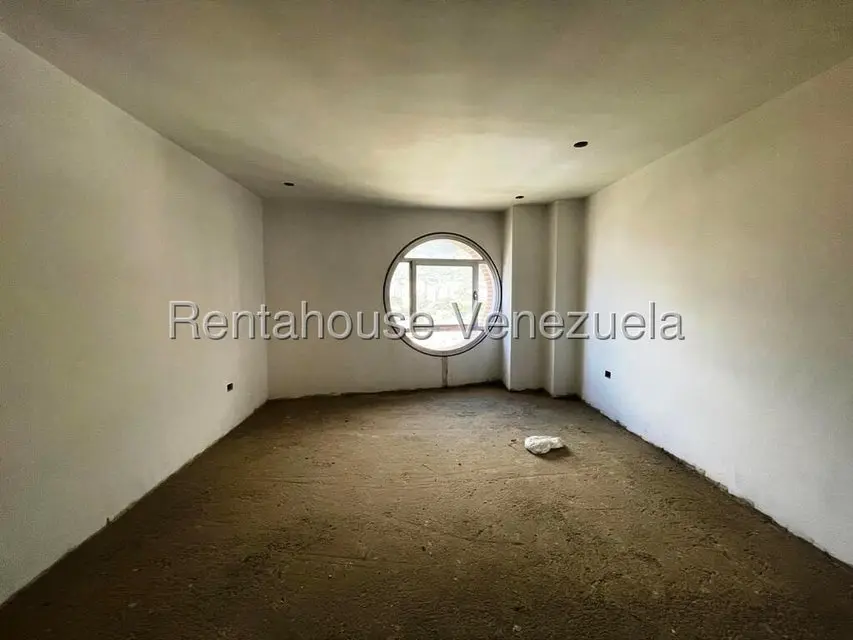 Apartamento (Penthouse) en Venta en Los Dos Caminos, Distrito Metropolitano - 50