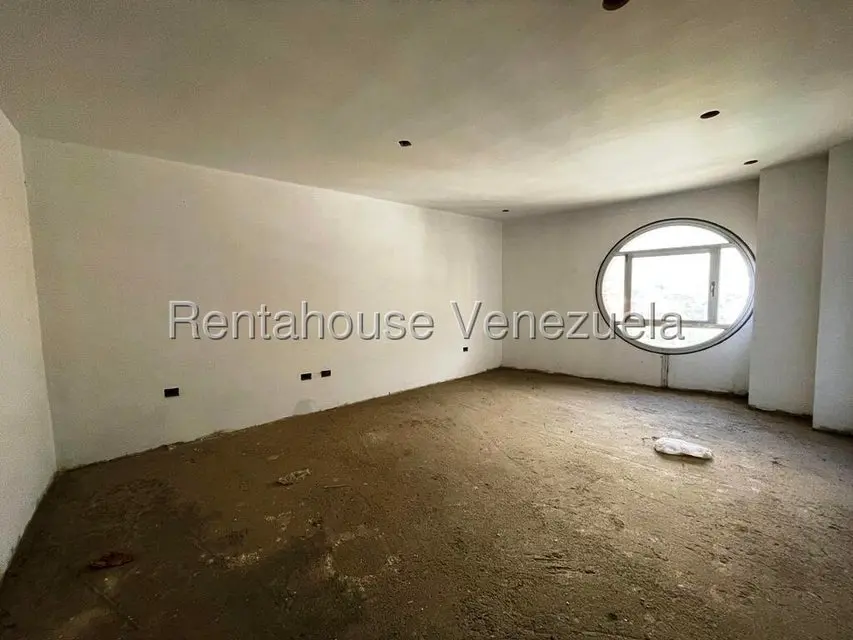 Apartamento (Penthouse) en Venta en Los Dos Caminos, Distrito Metropolitano - 54