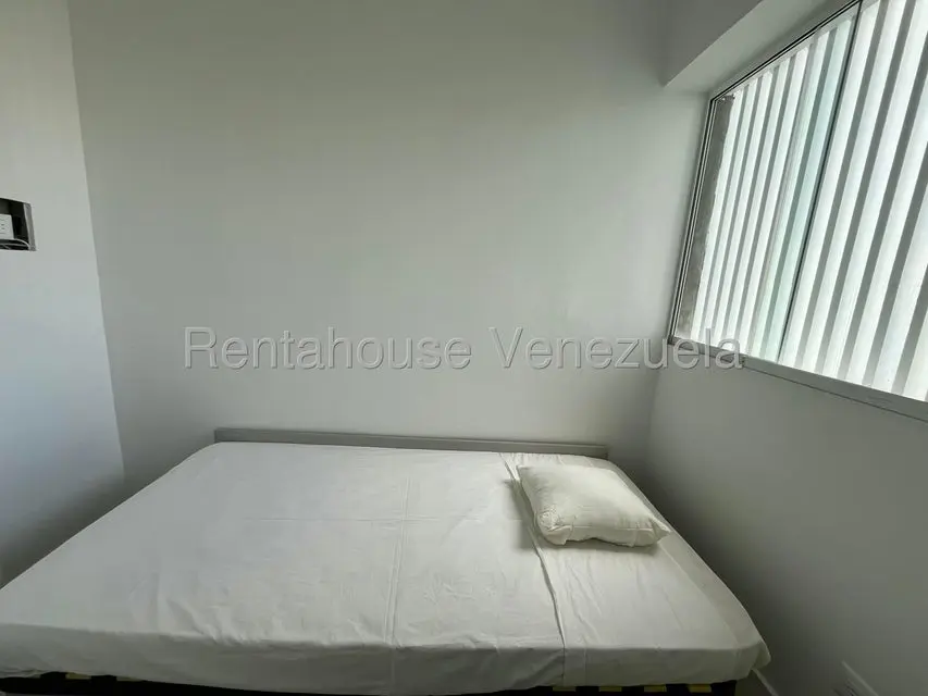 Apartamento (1 Nivel) en Alquiler en Altamira, Distrito Metropolitano - 10