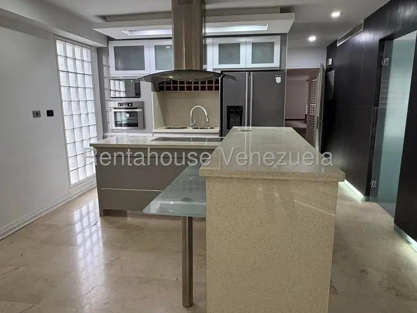 Apartamento (1 Nivel) en Alquiler en Los Naranjos de Las Mercedes, Distrito Metropolitano - 5