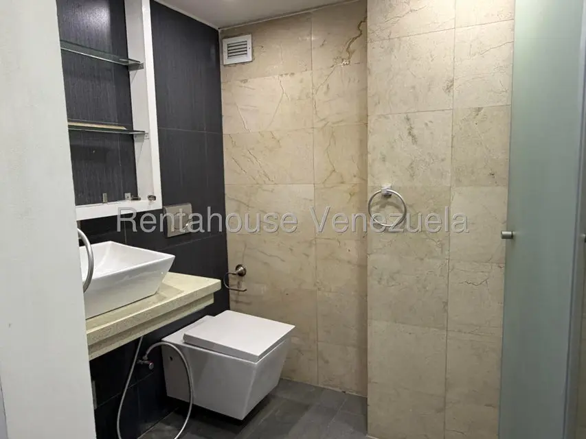 Apartamento (1 Nivel) en Alquiler en Los Naranjos de Las Mercedes, Distrito Metropolitano - 7