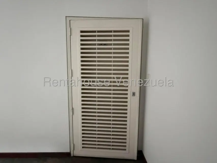 Apartamento (1 Nivel) en Alquiler en Los Naranjos de Las Mercedes, Distrito Metropolitano - 10