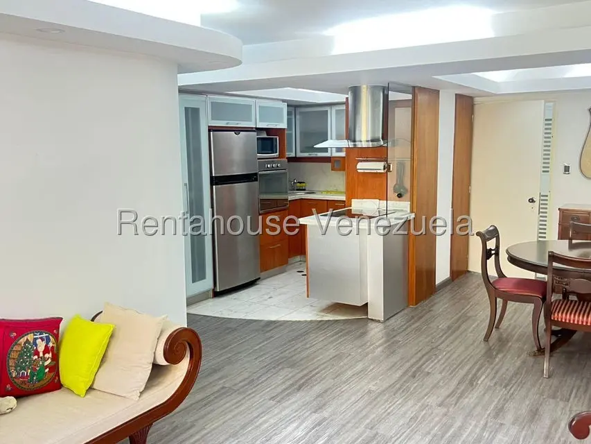 Apartamento (1 Nivel) en Alquiler en Miranda, Distrito Metropolitano - 11