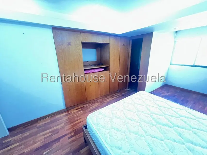 Apartamento (1 Nivel) en Alquiler en Miranda, Distrito Metropolitano - 22