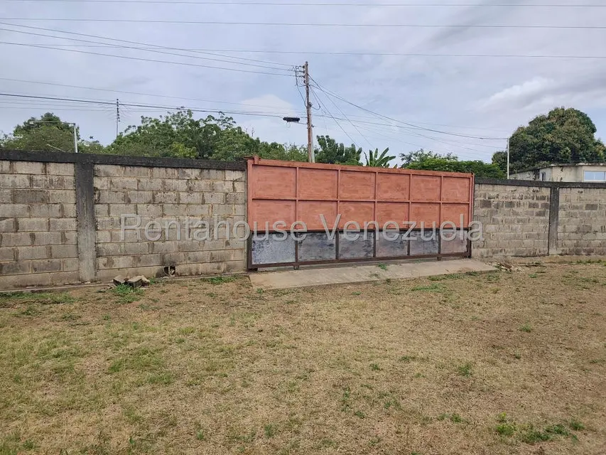 Comercial (Galpon - Deposito) en Alquiler en Barrio Libertad, Zulia - 11