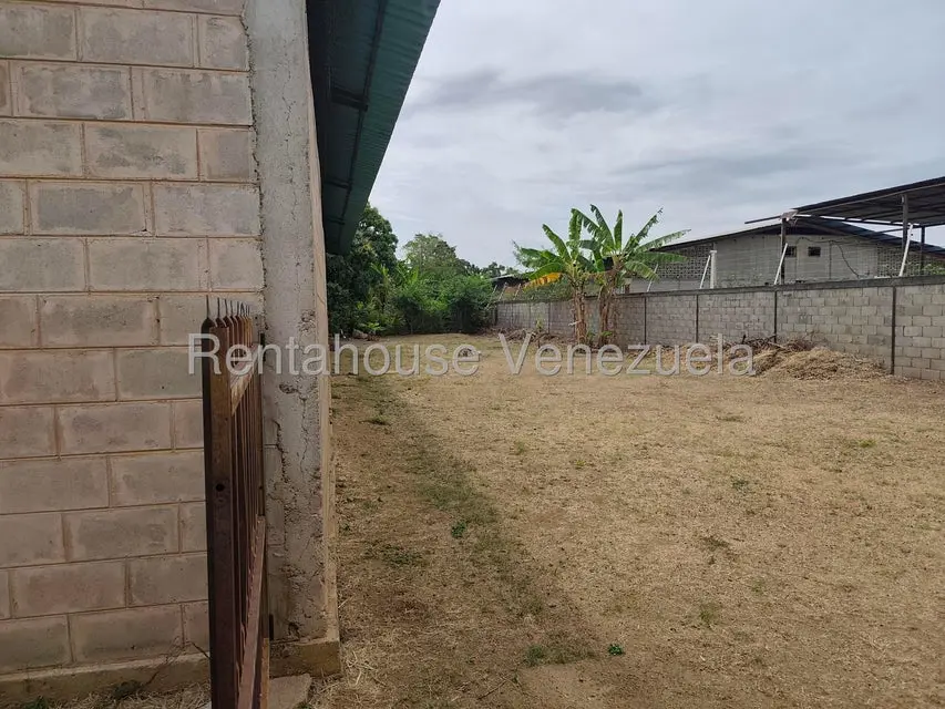 Comercial (Galpon - Deposito) en Alquiler en Barrio Libertad, Zulia - 12