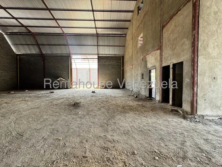 Comercial (Galpon - Deposito) en Venta en Zona Industrial 2, Lara - 15
