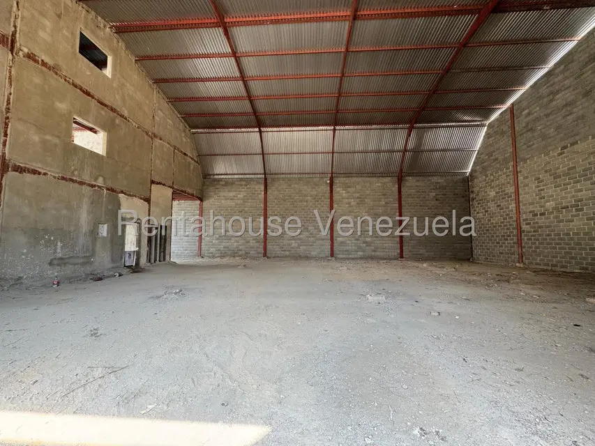 Comercial (Galpon - Deposito) en Venta en Zona Industrial 2, Lara - 8