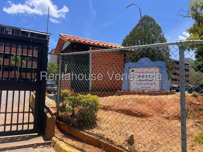 Apartamento (1 Nivel) en Venta en Ciudad Casarapa, Miranda - 3