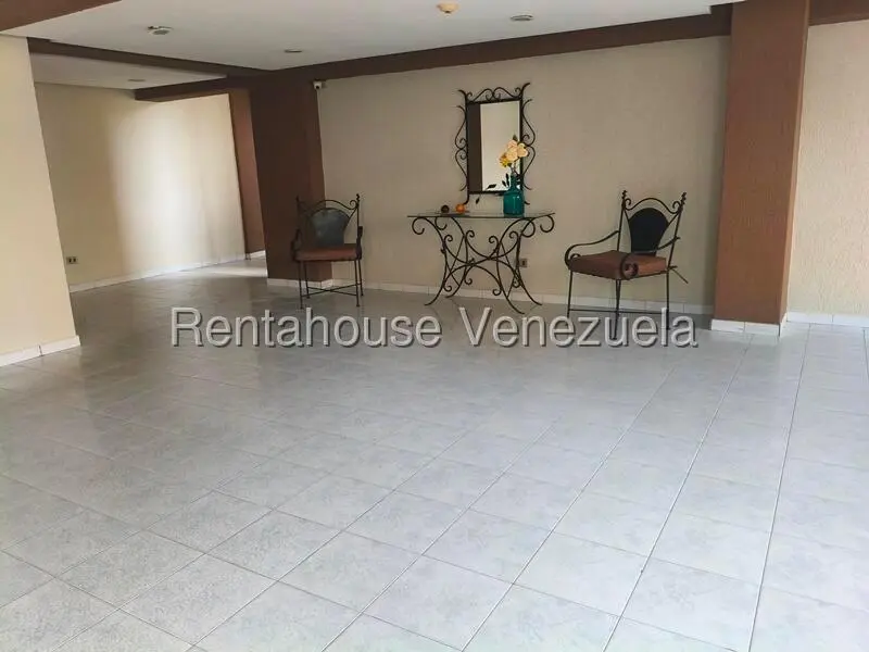 Apartamento (1 Nivel) en Alquiler en Los Mangos, Carabobo - 17