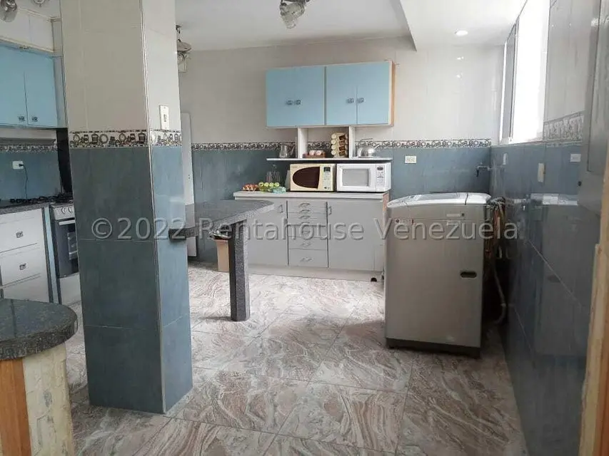 Apartamento (1 Nivel) en Venta en Sabana Grande, Distrito Metropolitano - 23