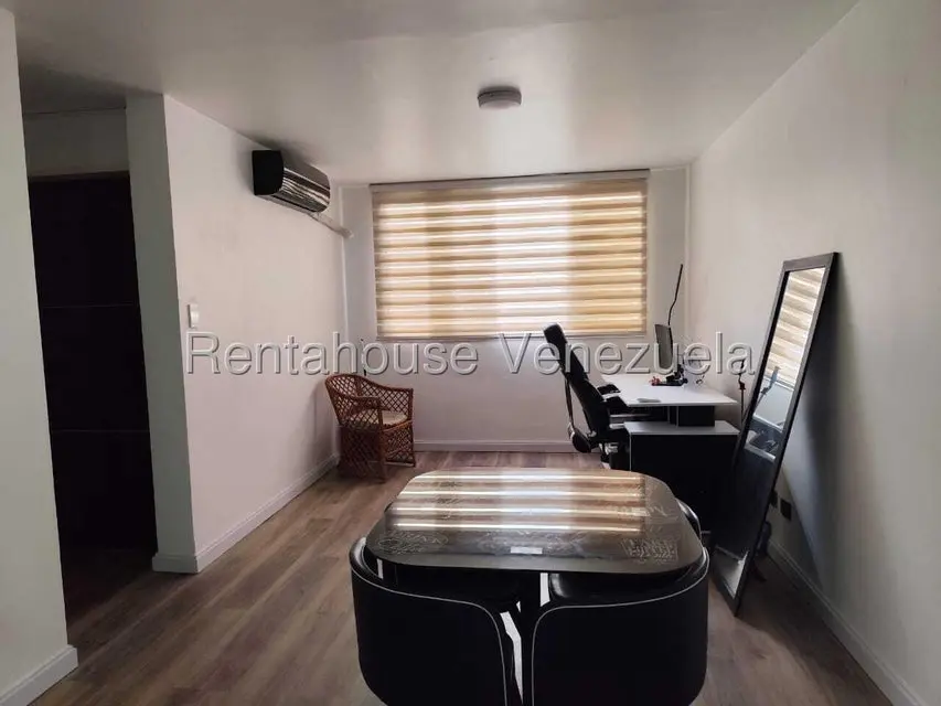 Apartamento (1 Nivel) en Alquiler en Boleita Norte, Distrito Metropolitano - 5