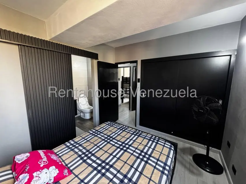 Apartamento (1 Nivel) en Venta en San Martin, Distrito Metropolitano - 12