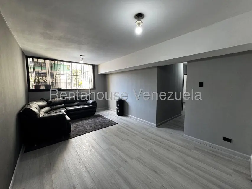 Apartamento (1 Nivel) en Venta en San Martin, Distrito Metropolitano - 3