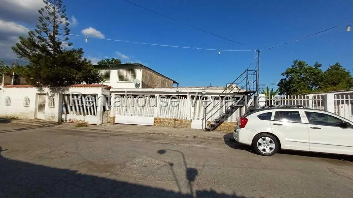 Casa (1 Nivel) en Venta en Intercomunal Turmero Maracay, Aragua - 2