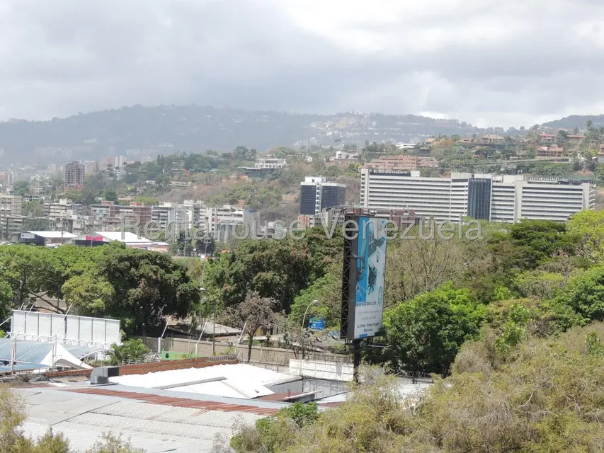 Apartamento (1 Nivel) en Alquiler en Bello Campo, Distrito Metropolitano - 15