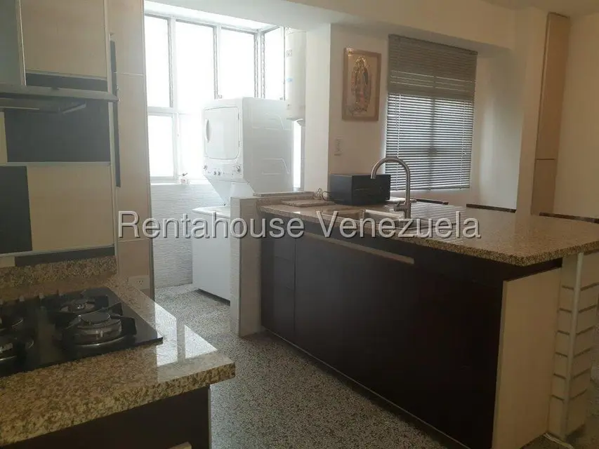 Apartamento (1 Nivel) en Alquiler en Bello Campo, Distrito Metropolitano - 18