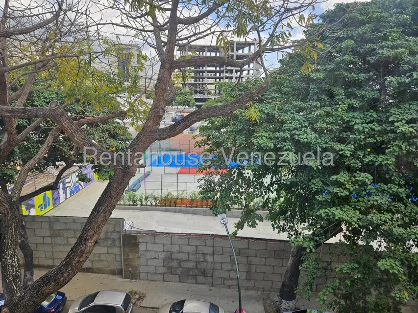 Apartamento (1 Nivel) en Alquiler en Bello Campo, Distrito Metropolitano - 19