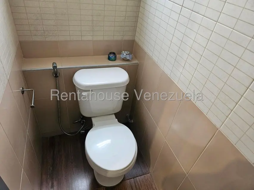 Apartamento (1 Nivel) en Alquiler en Bello Campo, Distrito Metropolitano - 34