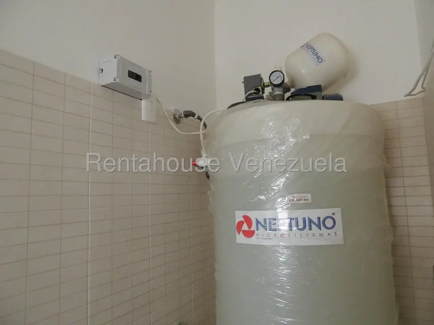 Apartamento (1 Nivel) en Alquiler en Bello Campo, Distrito Metropolitano - 35