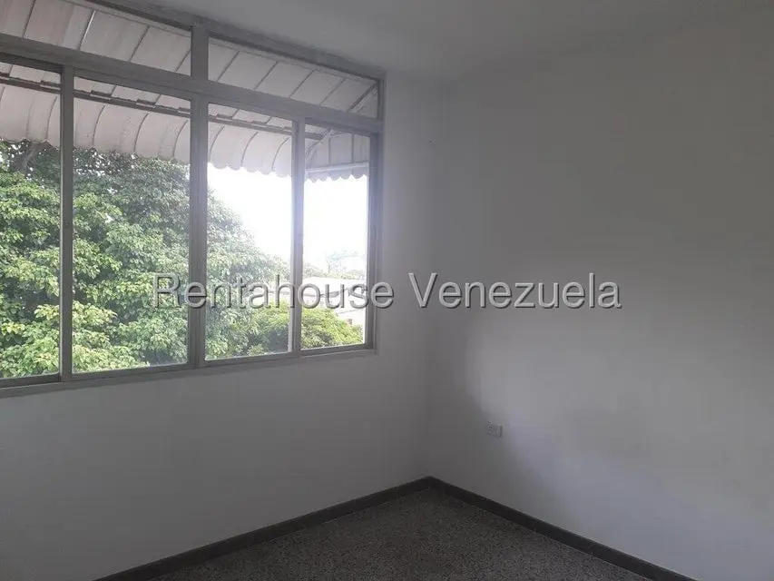 Apartamento (1 Nivel) en Alquiler en Bello Campo, Distrito Metropolitano - 44