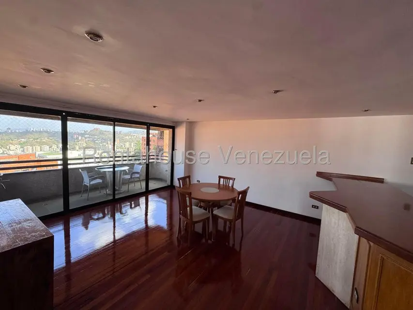 Apartamento (1 Nivel) en Alquiler en Colinas de Valle Arriba, Distrito Metropolitano - 7