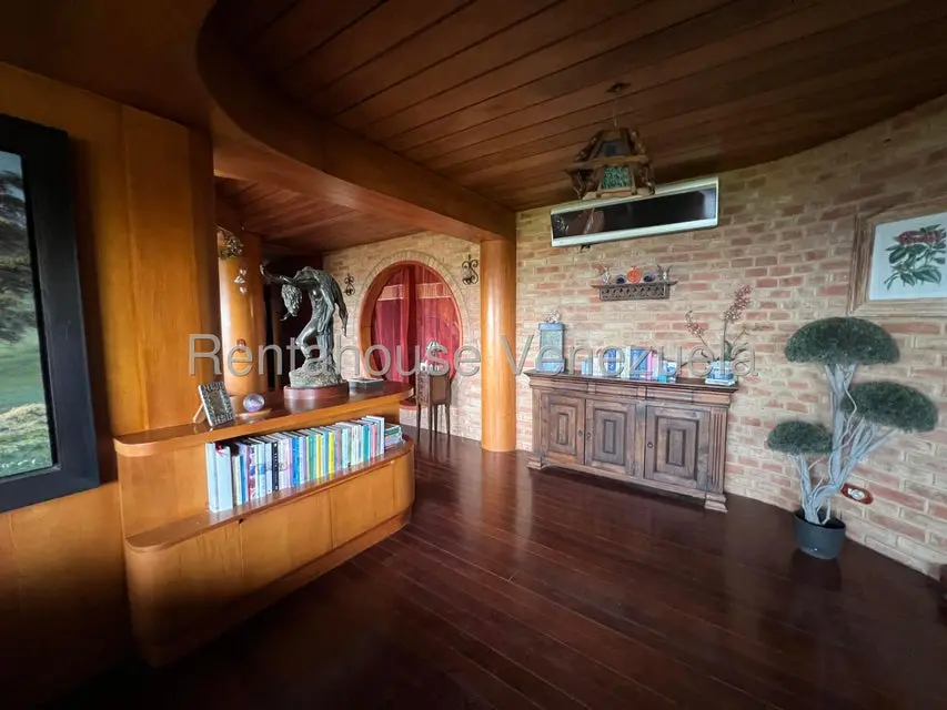 Apartamento (Duplex) en Venta en La Union, Distrito Metropolitano - 18