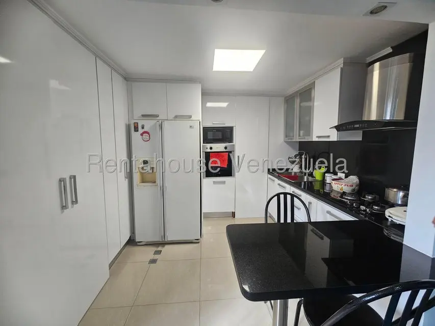 Apartamento (1 Nivel) en Alquiler en Los Ruices, Distrito Metropolitano - 4