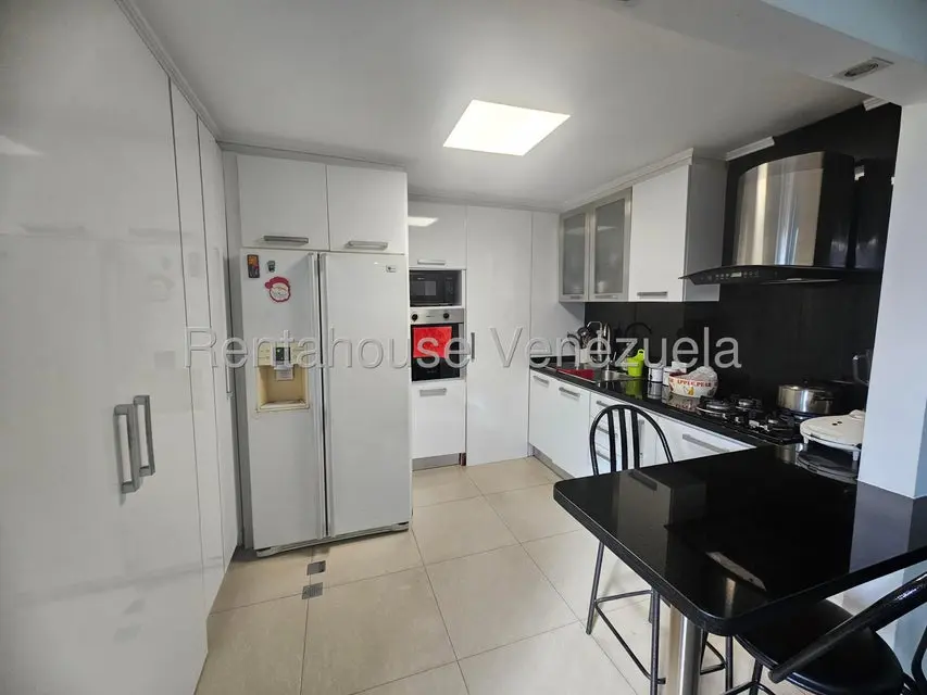Apartamento (1 Nivel) en Alquiler en Los Ruices, Distrito Metropolitano - 5