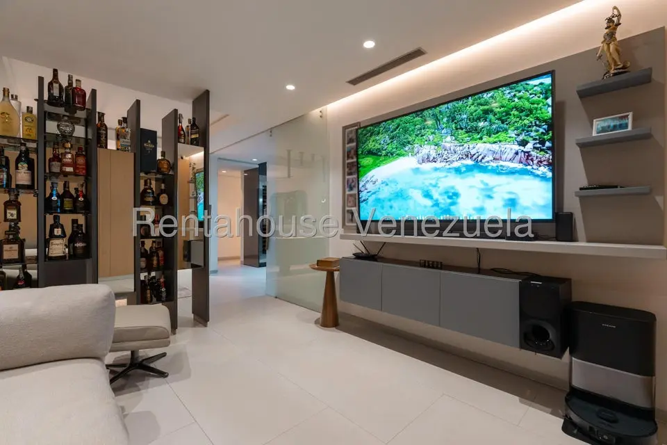 Apartamento (1 Nivel) en Venta en Campo Alegre, Distrito Metropolitano - 14