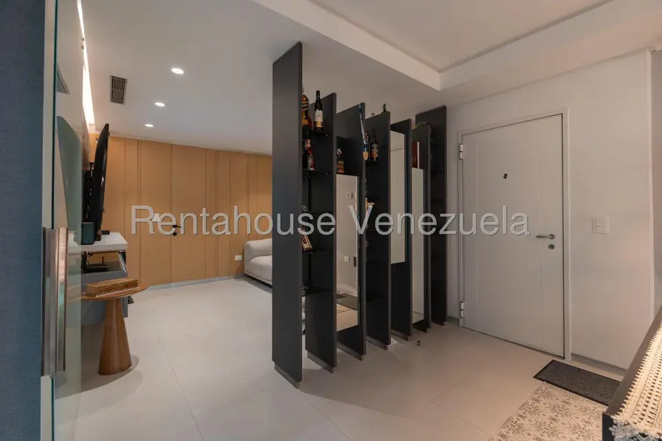 Apartamento (1 Nivel) en Venta en Campo Alegre, Distrito Metropolitano - 15