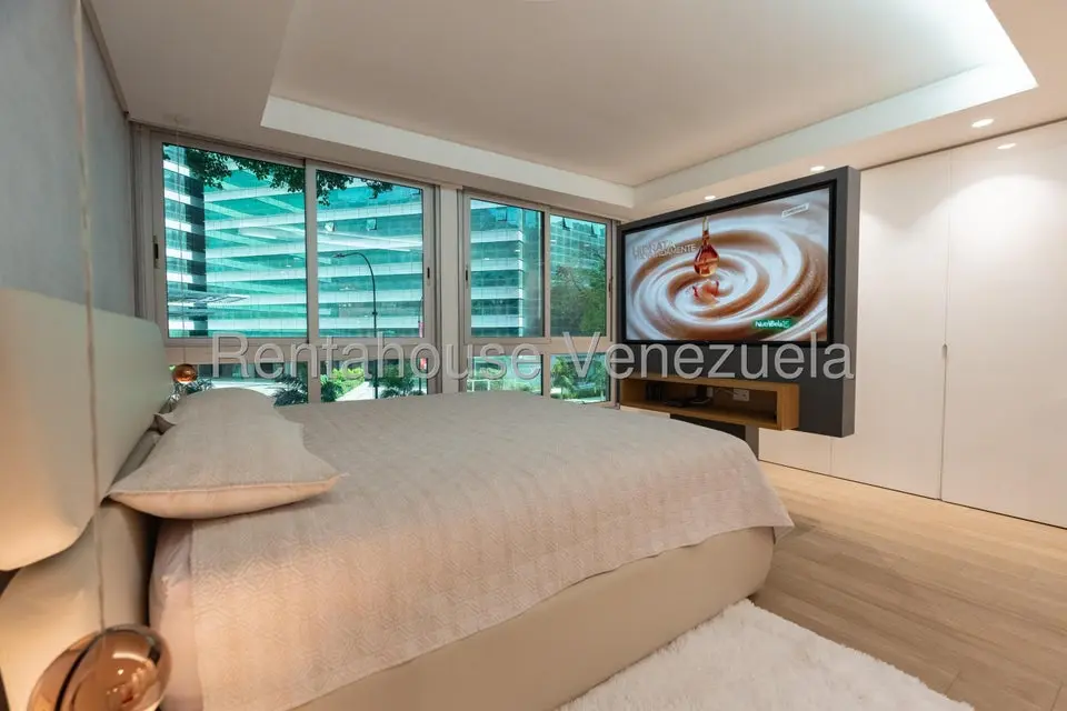 Apartamento (1 Nivel) en Venta en Campo Alegre, Distrito Metropolitano - 17