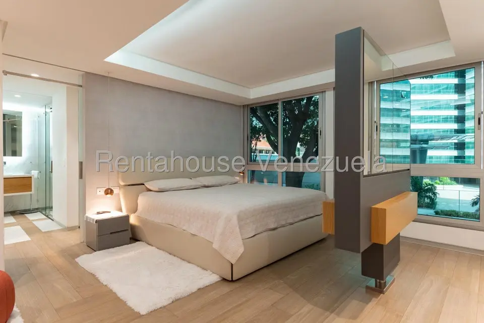 Apartamento (1 Nivel) en Venta en Campo Alegre, Distrito Metropolitano - 18