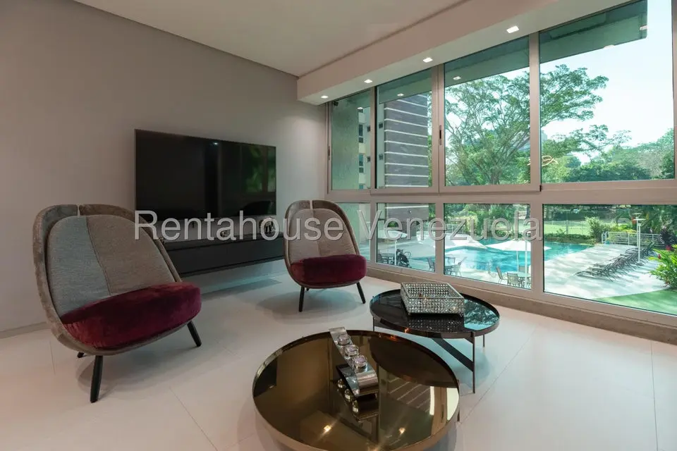 Apartamento (1 Nivel) en Venta en Campo Alegre, Distrito Metropolitano - 3