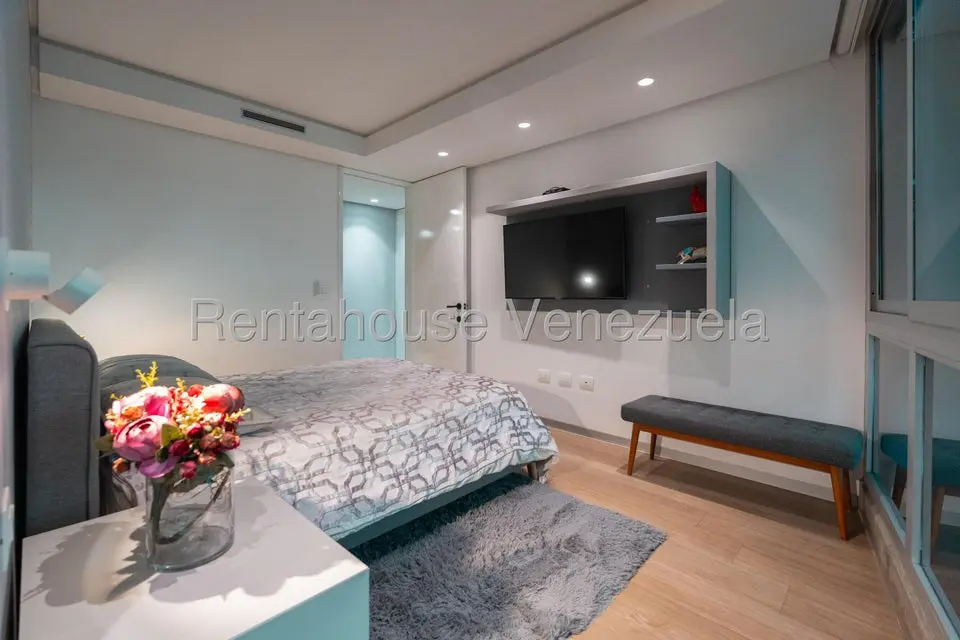 Apartamento (1 Nivel) en Venta en Campo Alegre, Distrito Metropolitano - 29