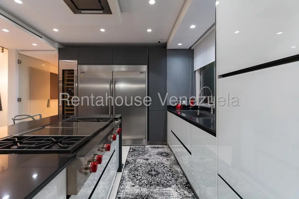 Apartamento (1 Nivel) en Venta en Campo Alegre, Distrito Metropolitano - 39