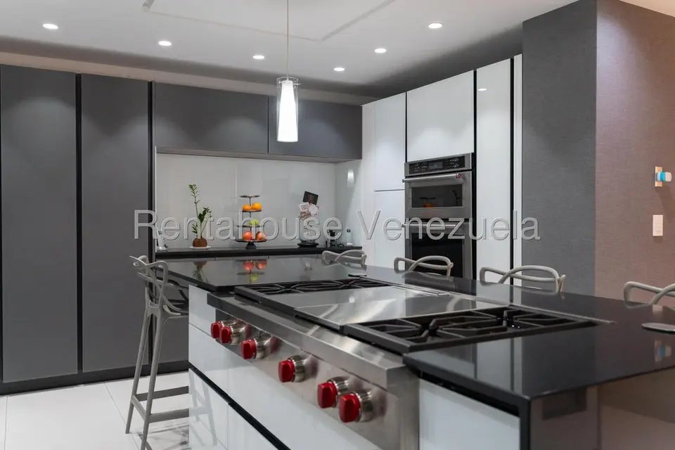 Apartamento (1 Nivel) en Venta en Campo Alegre, Distrito Metropolitano - 40